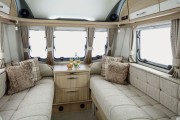 Practical Caravan December 2016
